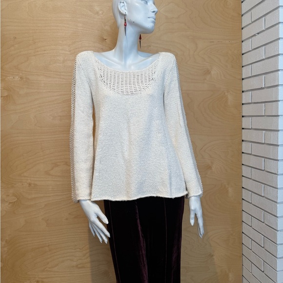 Casual scalloped knit sweater - Picture 1 of 11